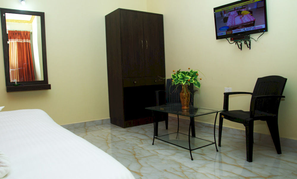 Rbr Suites Калангуте Екстериор снимка